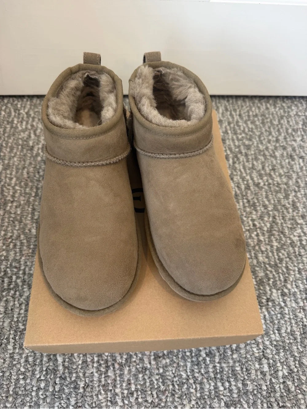 UGG lightly used