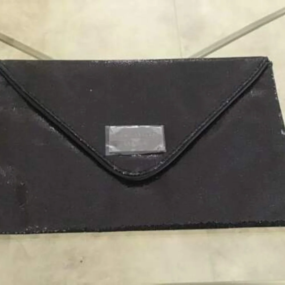 Laura Geller Sequin Clutch Evening Bag - Brand New