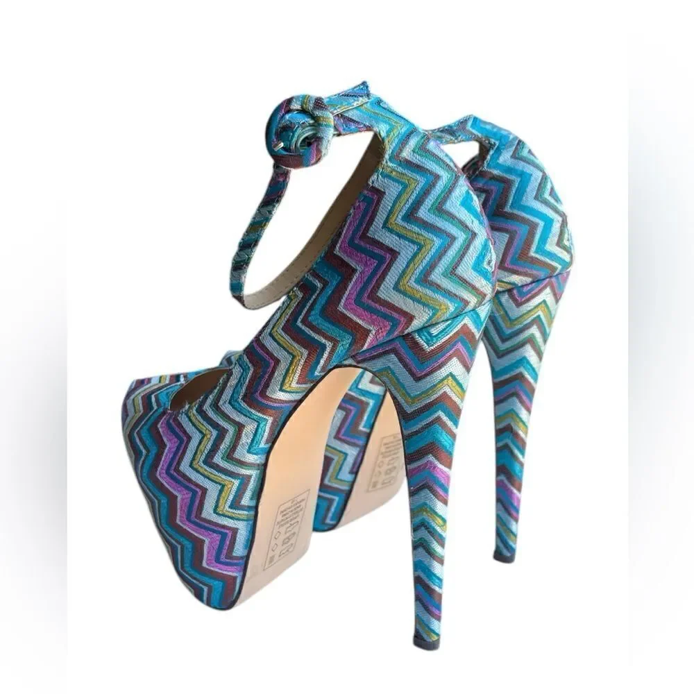 Daisy by shoedazzle