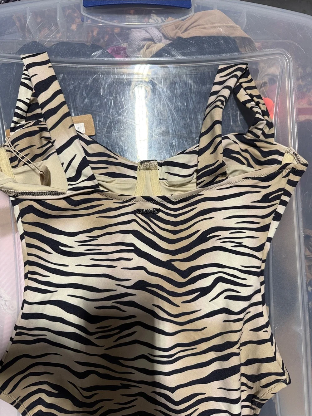 SKIMS nwt size