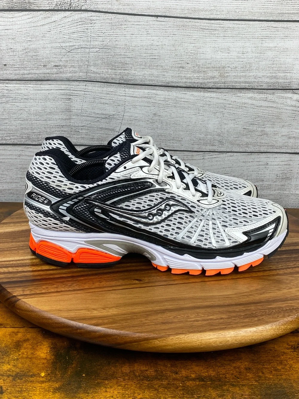 Saucony ride millennium