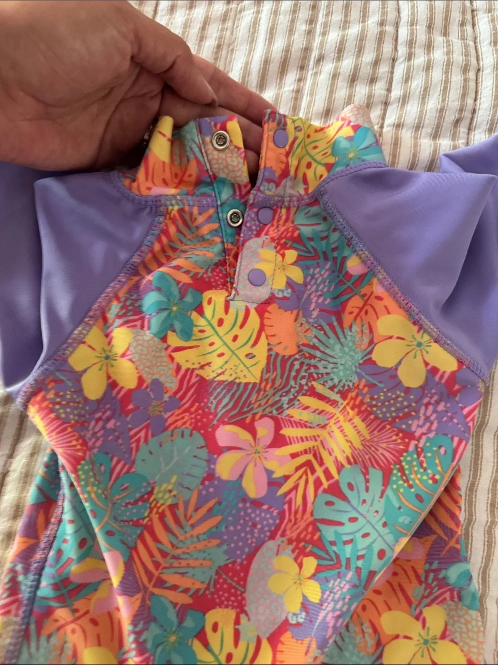 Uv Skinz purple short