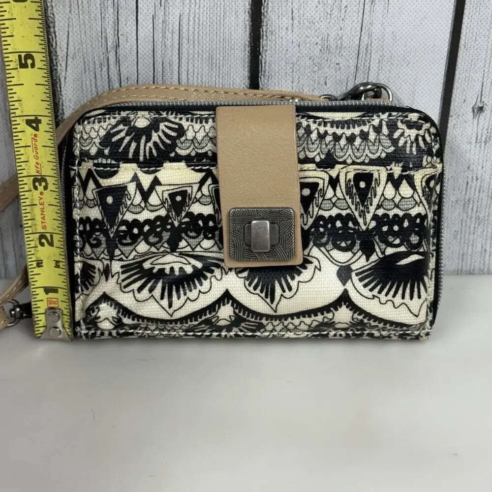 Sakroots crossbody wallet