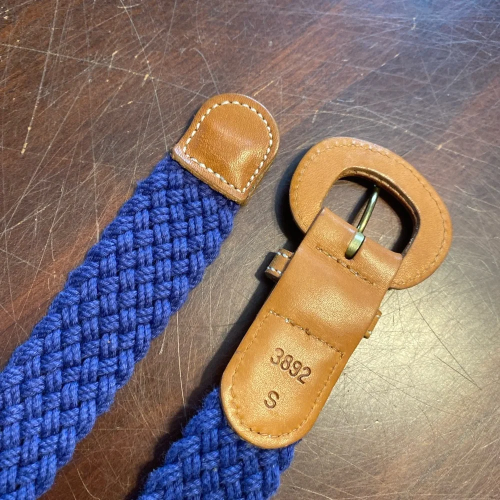 Eddie Bauer classic braided