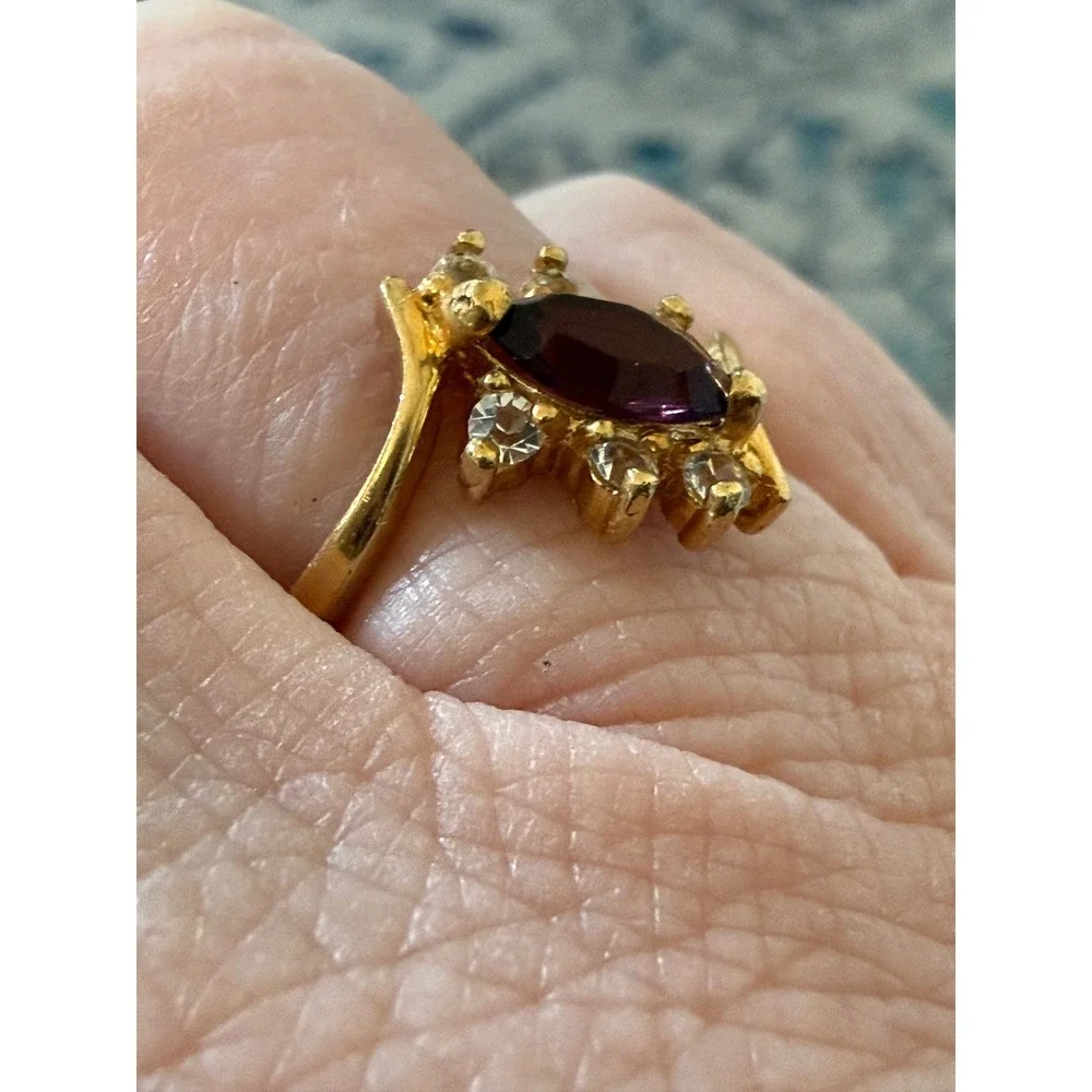 Vintage Gold Marquise size 6.5  amethyst Cocktail Ring Clear Accents signed BB‎