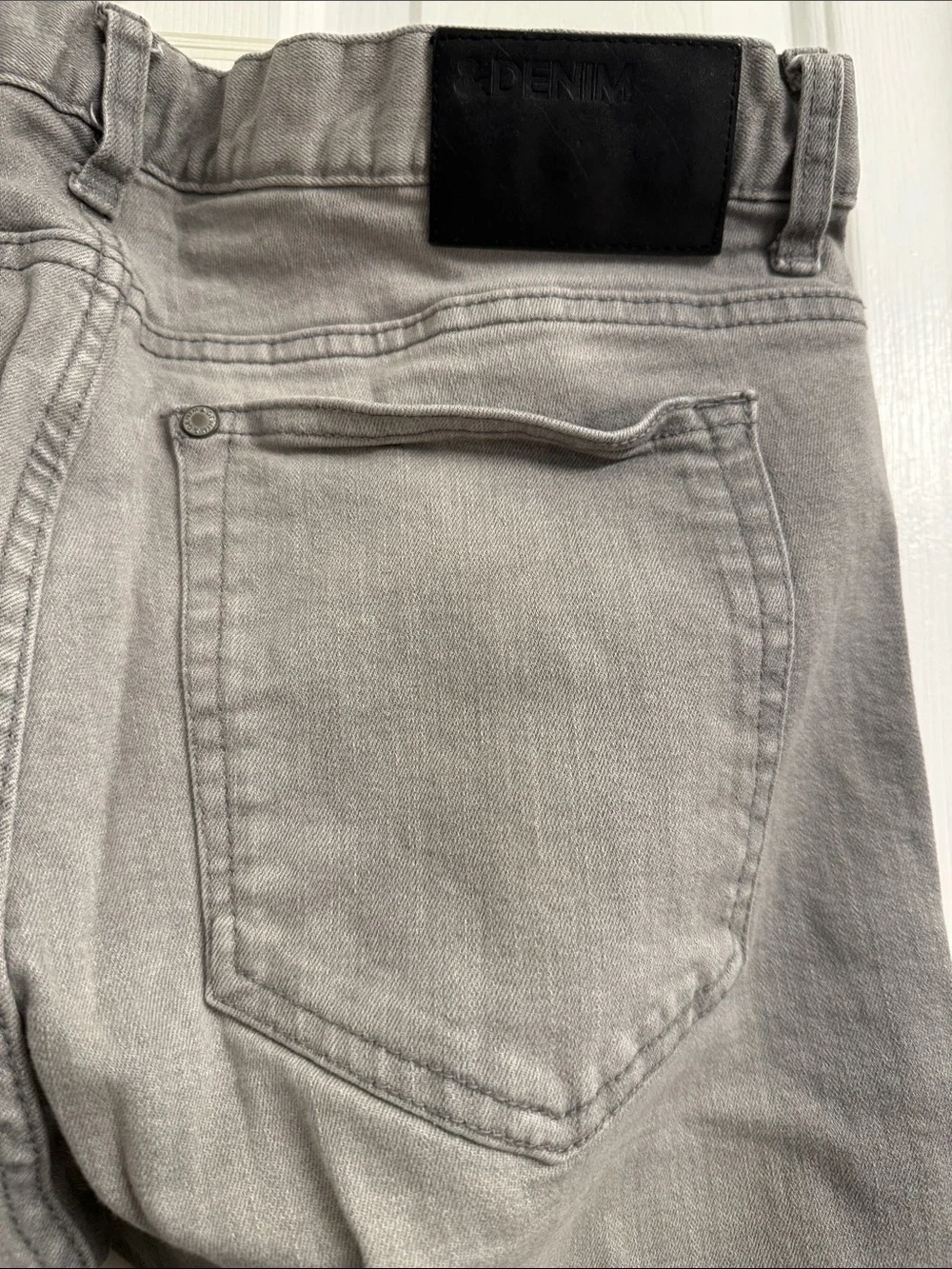 H&M slim straight