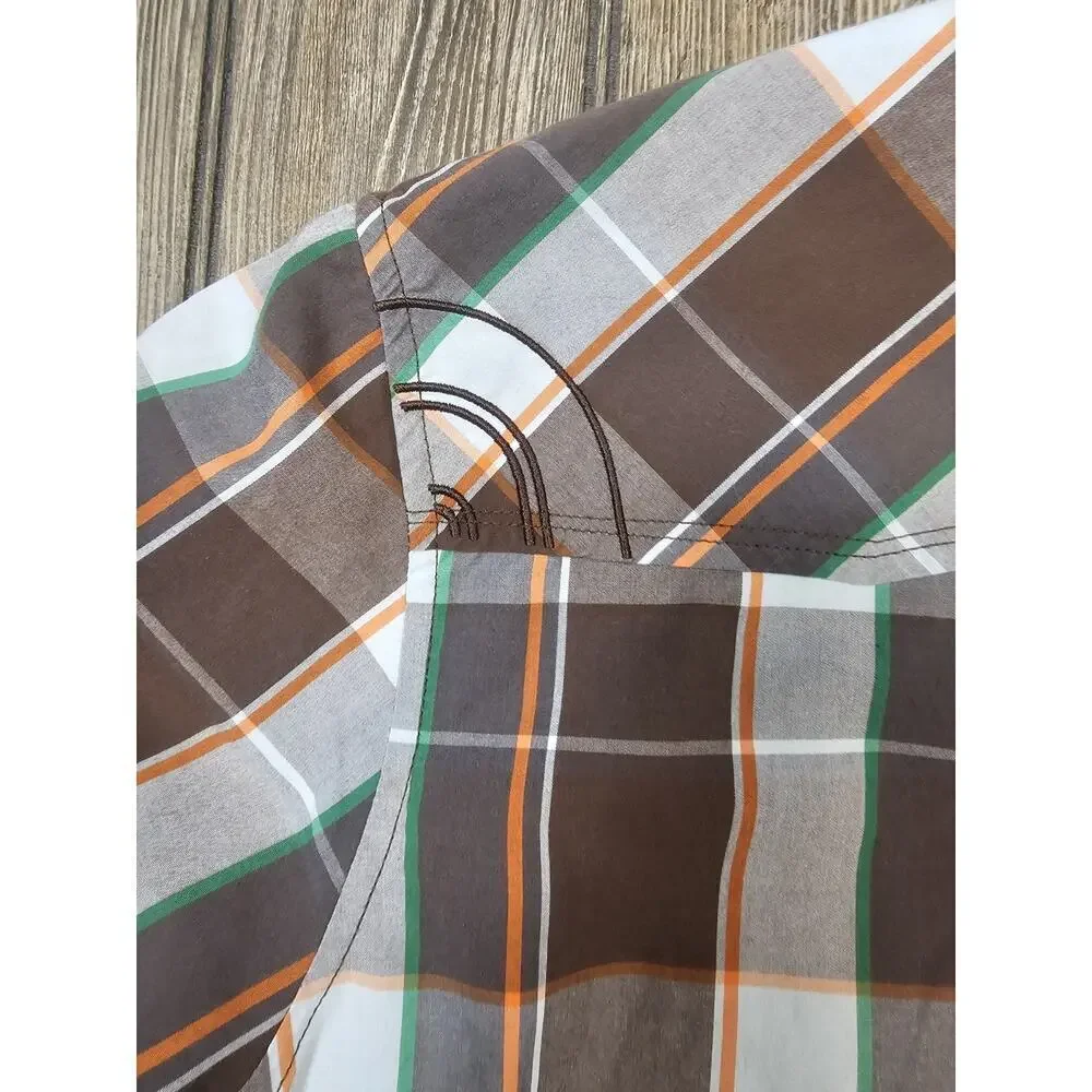 North Face Plaid Button Down Shirt Mens Large Short Sleeve
