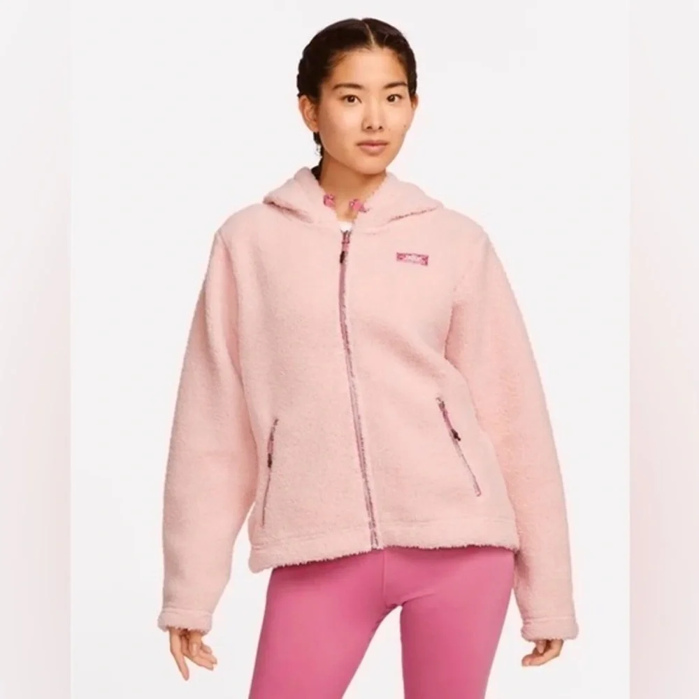 Nike hoodie color