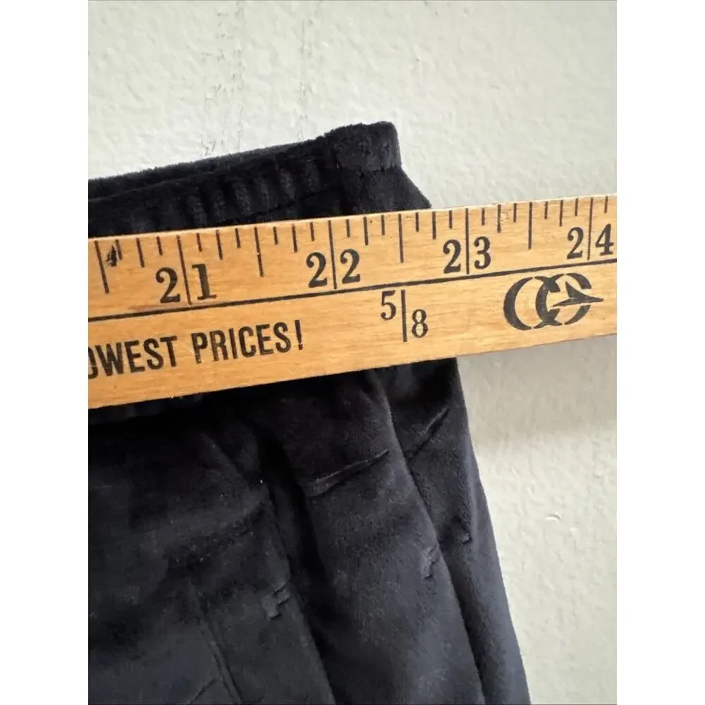 Women’s Nike Air Velour 3X Black AOP Print Midrise Shorts Size Velvet Logo 2”