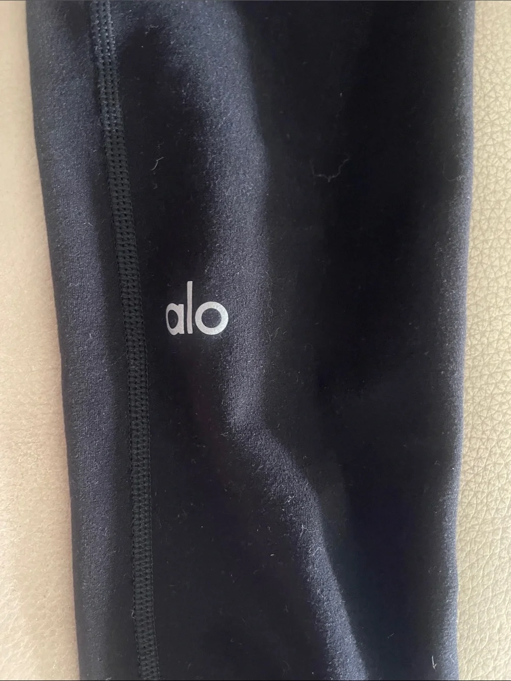 ALO Yoga comfortable womens