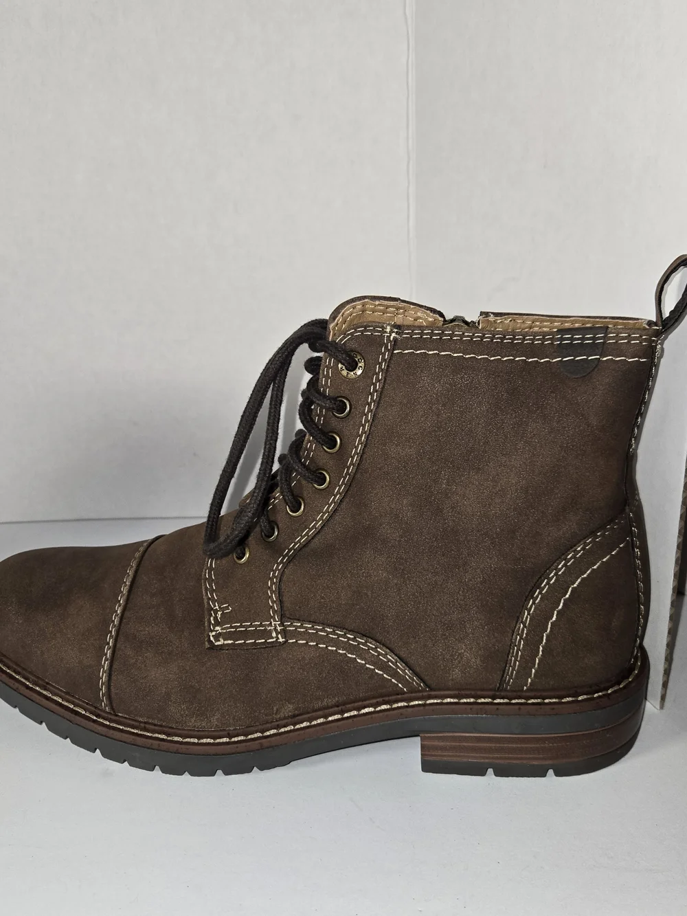 NWT Men's DOCKERS Rawls Block Heel Lace Up Boots in Dark Tan Size 9M