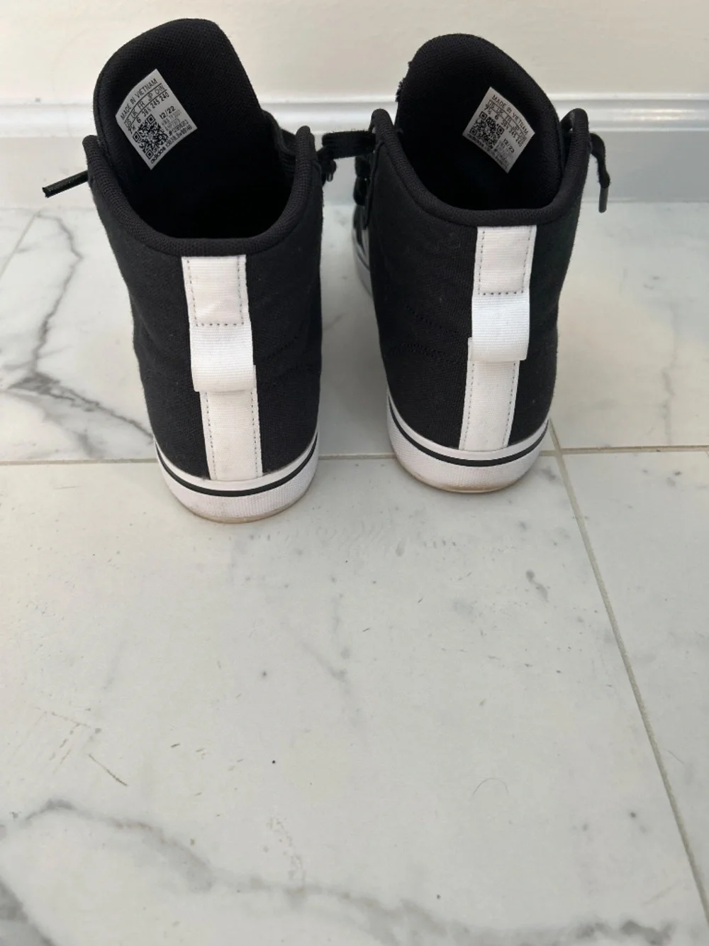 adidas good minimal