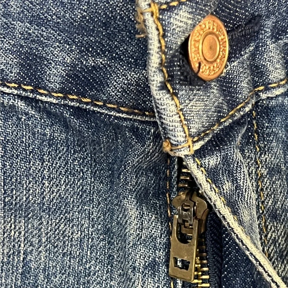 Levis perfect casual