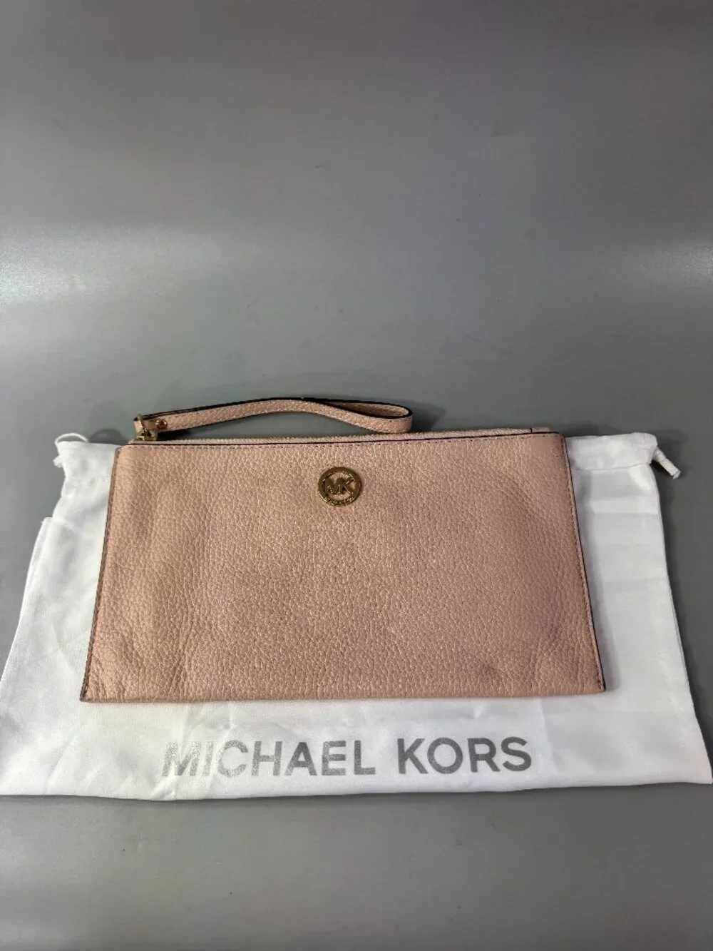 Michael Michael Kors Blush Pink Nude Beige Large Zip Clutch Wallet Wristlet