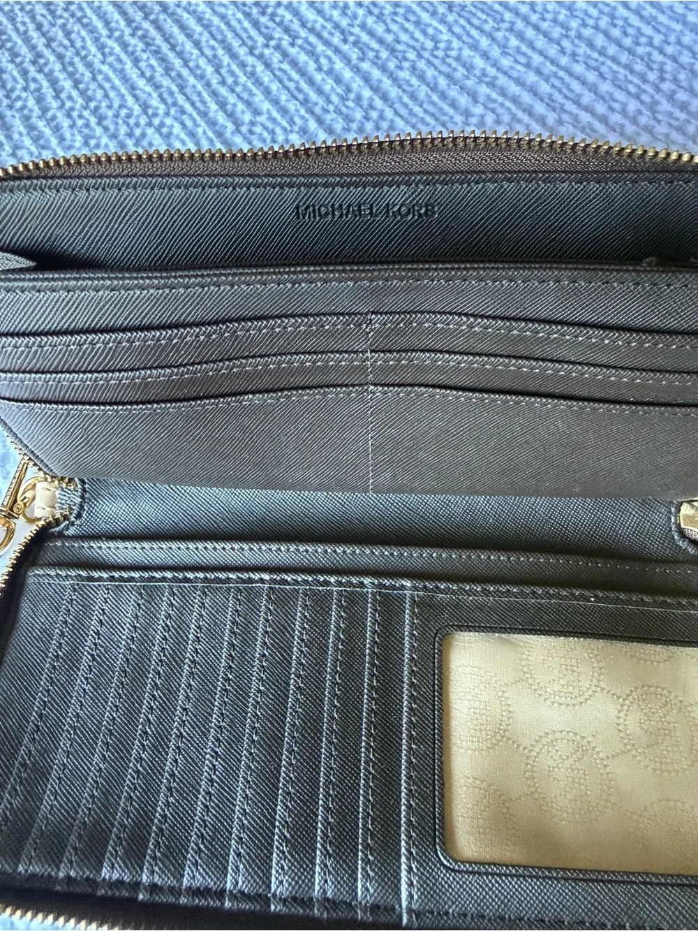 Michael Kors classic black