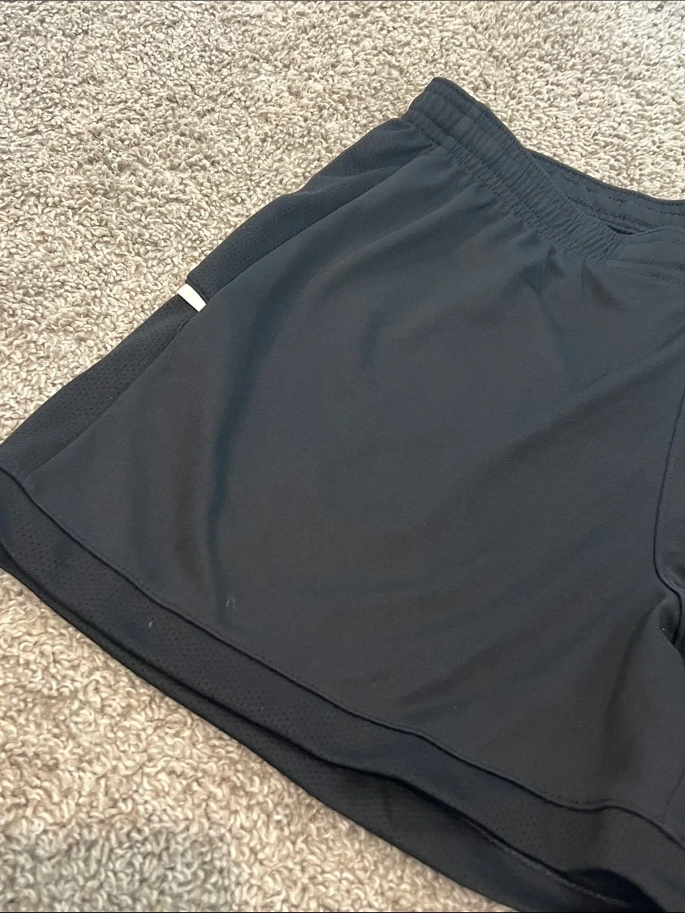 NWT Nike Dri-FIT Black 4” Running Shorts Women’s Small Athletic Training Gym