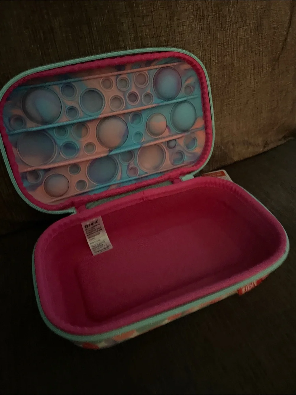 Zipit pastel bubble