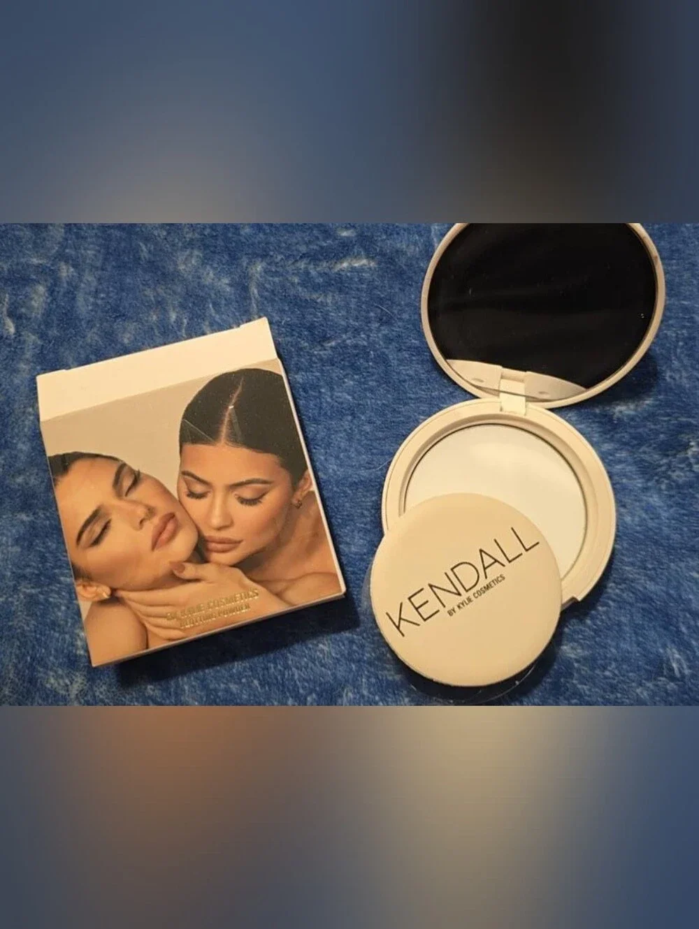 Kylie Cosmetics selling completely
