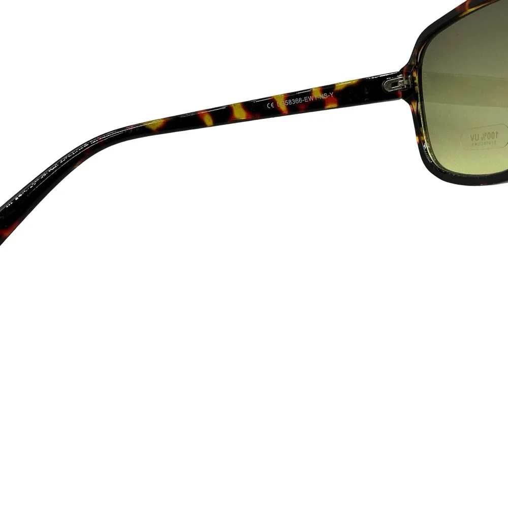 LOFT plastic tortoise