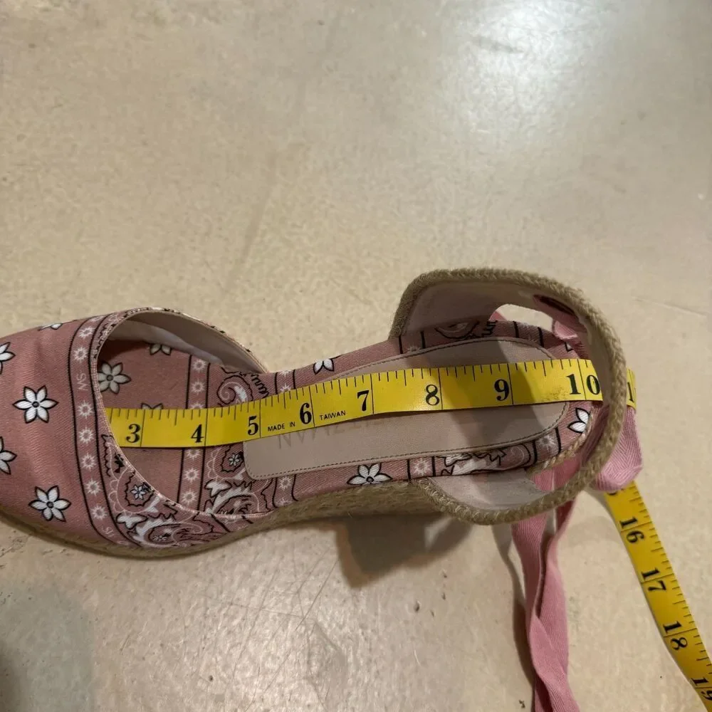 Stuart Weitzman great pre