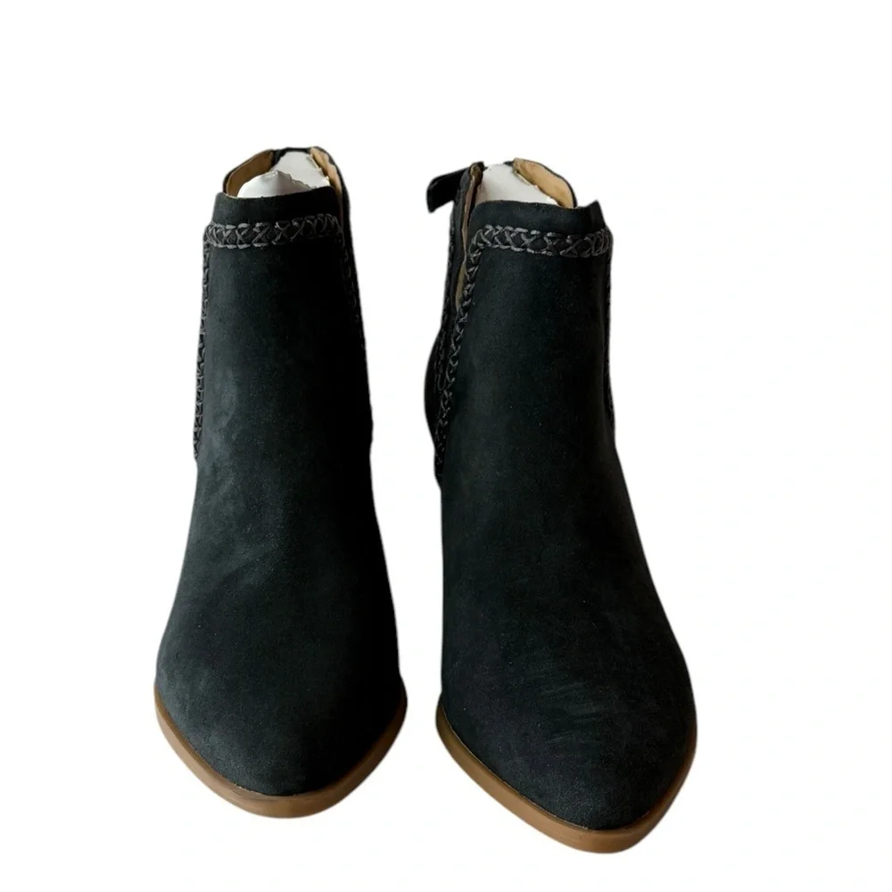 Dolce Vita notch sides