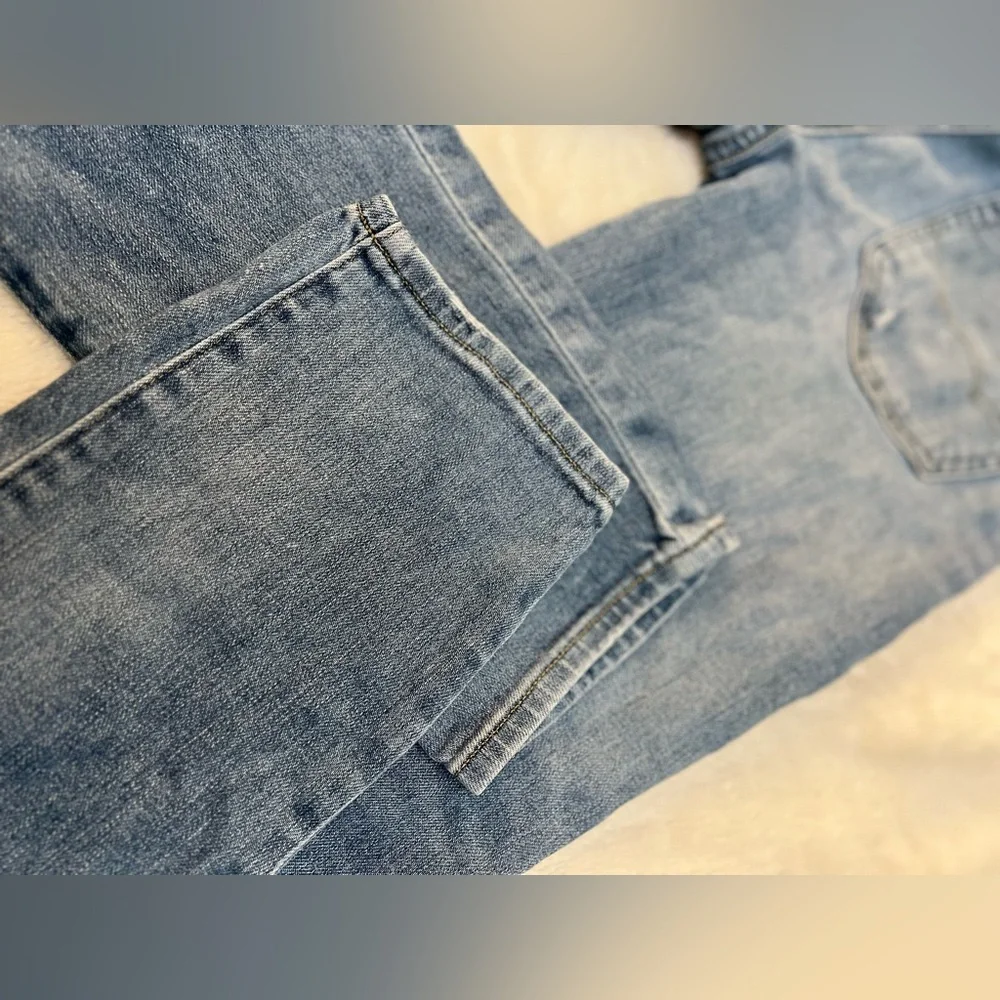 American Eagle Outfitters casual cool