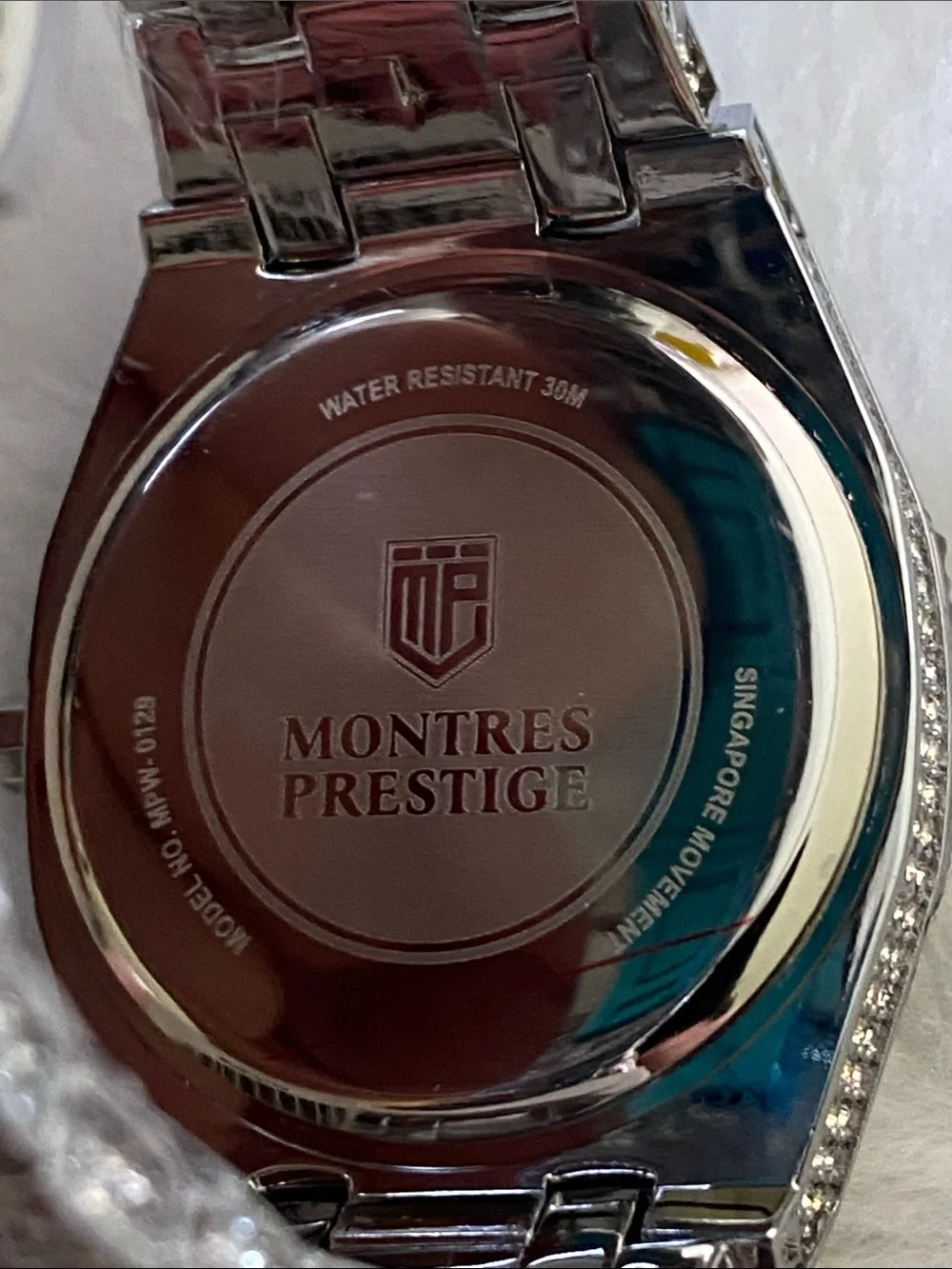 Invicta, Montres Prestige silver tone