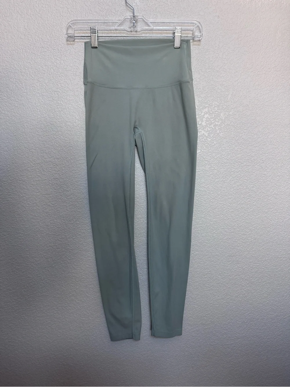 lululemon athletica excellent high