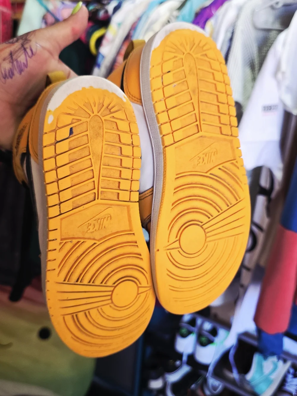 Nike featuring vibrant