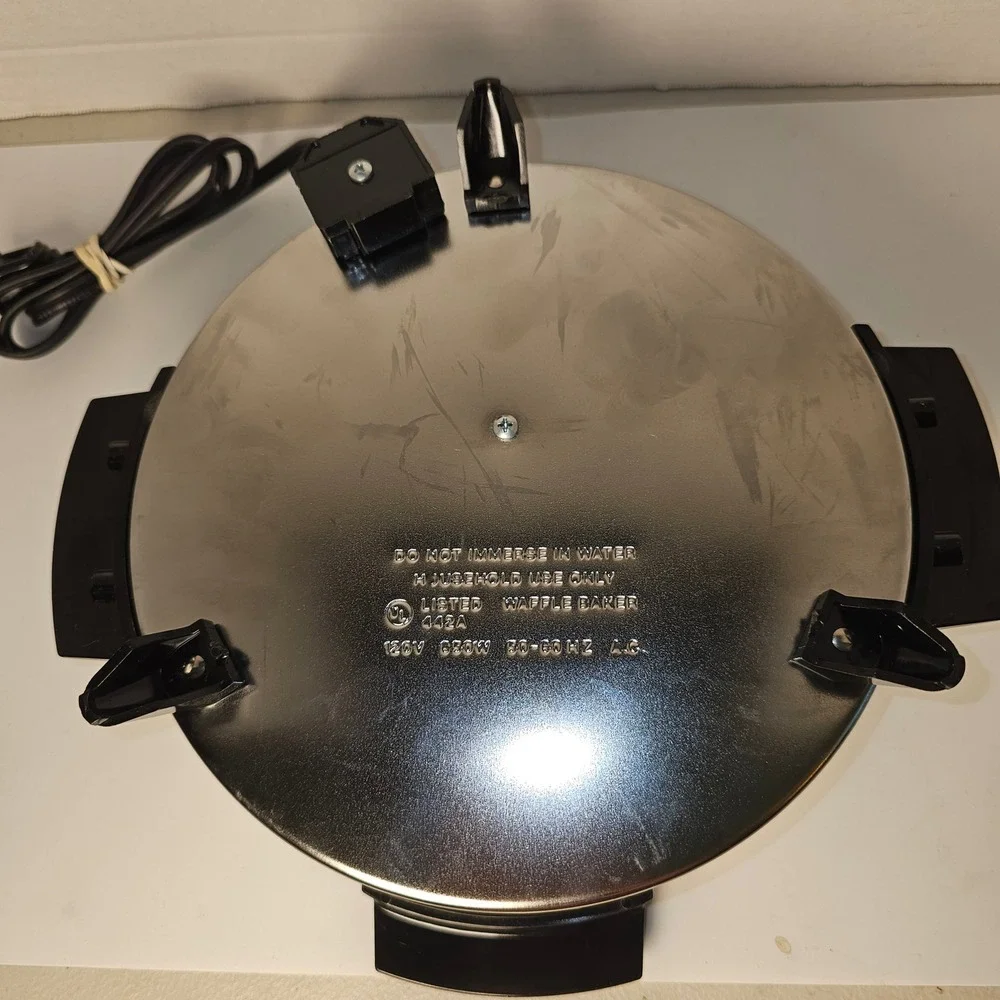 Toastmaster w252h waffle