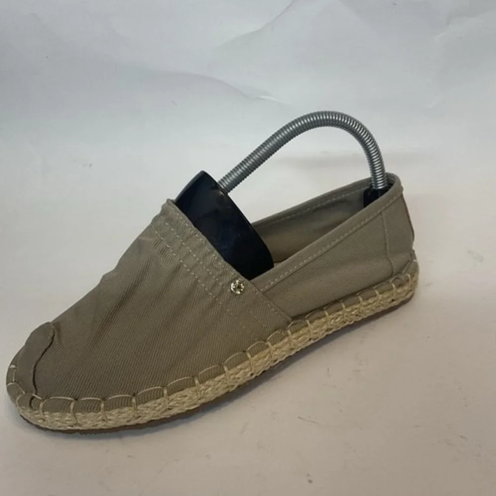 NWOB Brujilda Ivory Canvas Round Toe Slip On Espadrille Comfort‎ Shoes Women 8