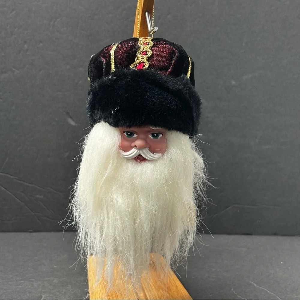 Vtg Santa Claus Head Ornament with Long Beard and Velvet Fur Hat/crown 5”