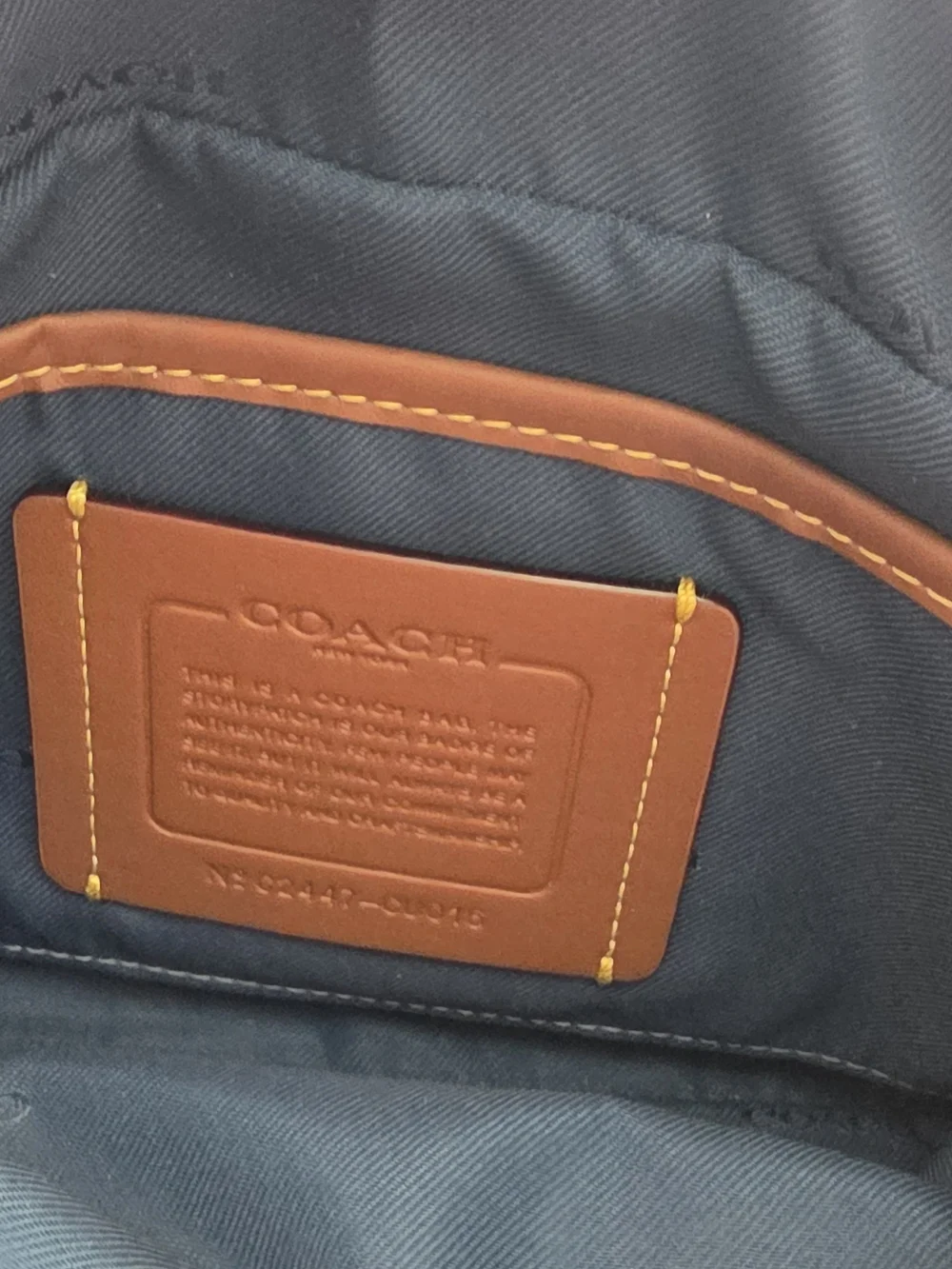 Coach compact navy