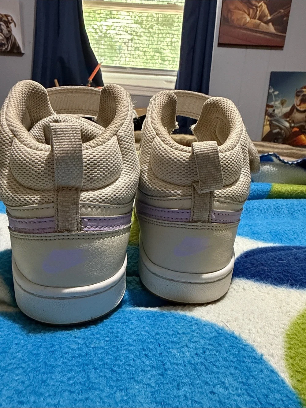 Nike Kids High-Top Sneakers Beige with Light Purple Swoosh