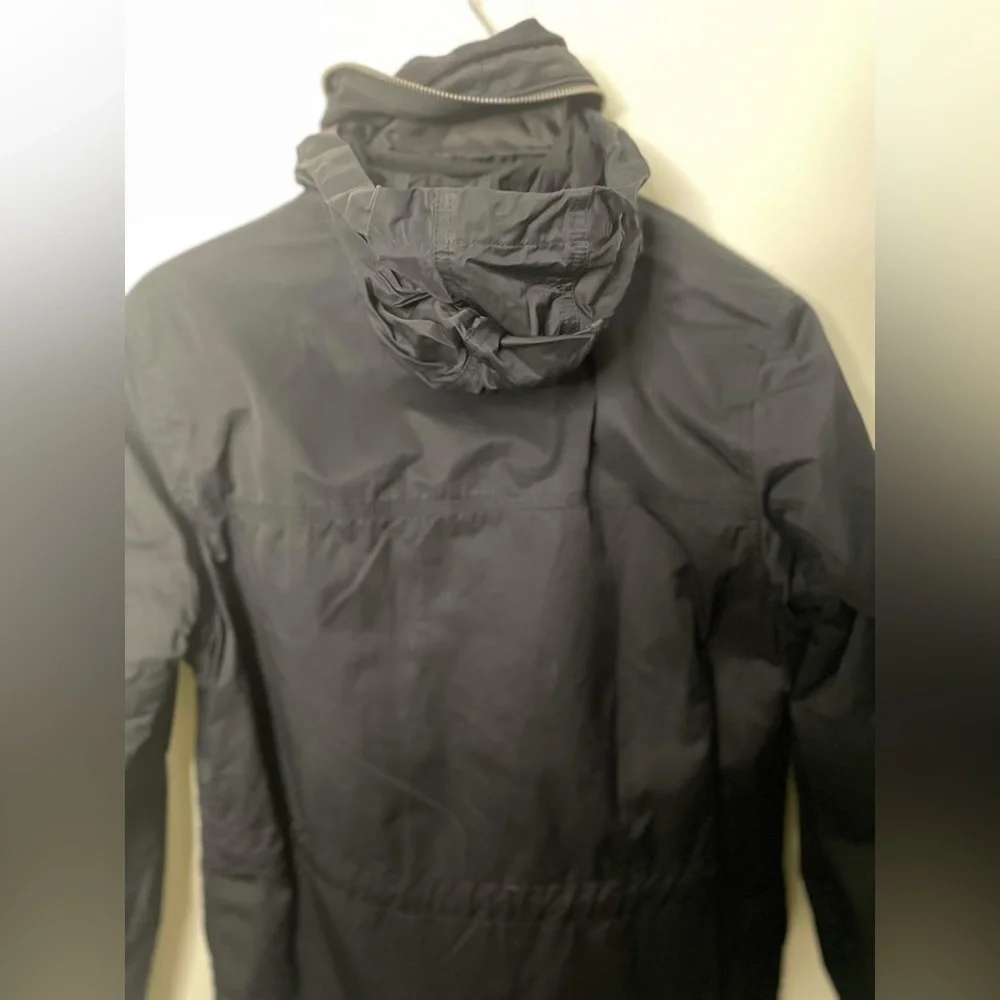 J. Crew black crew
