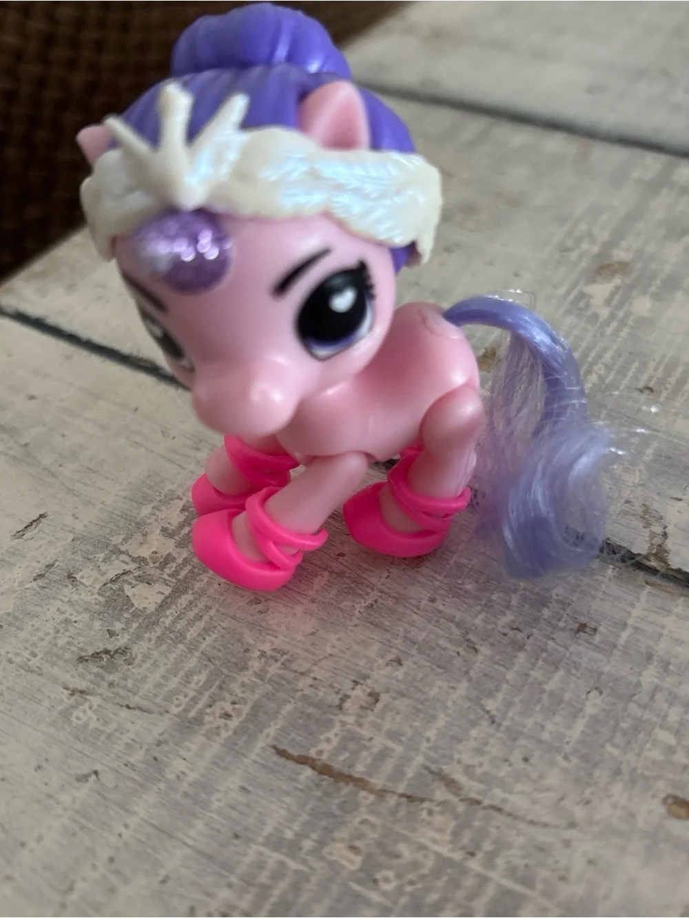 Zuru pony figure