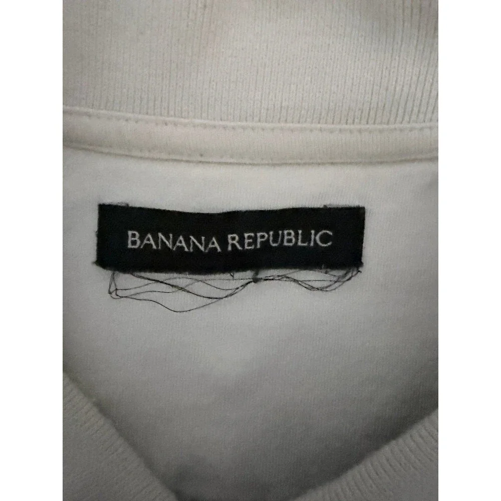 Banana Republic selling my