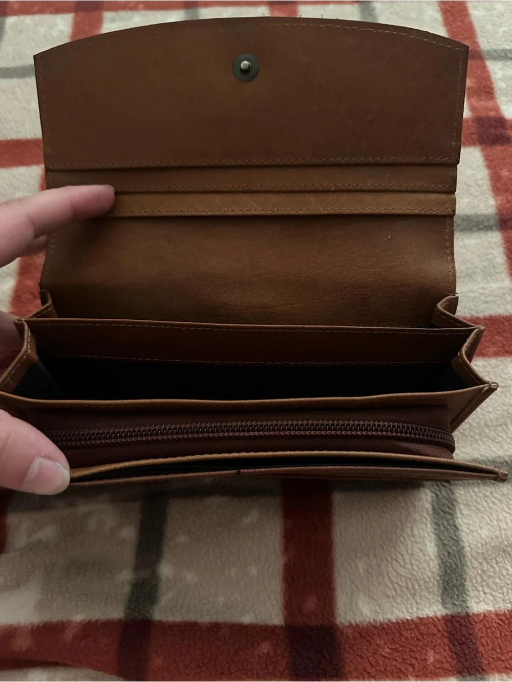 Scout barely worn