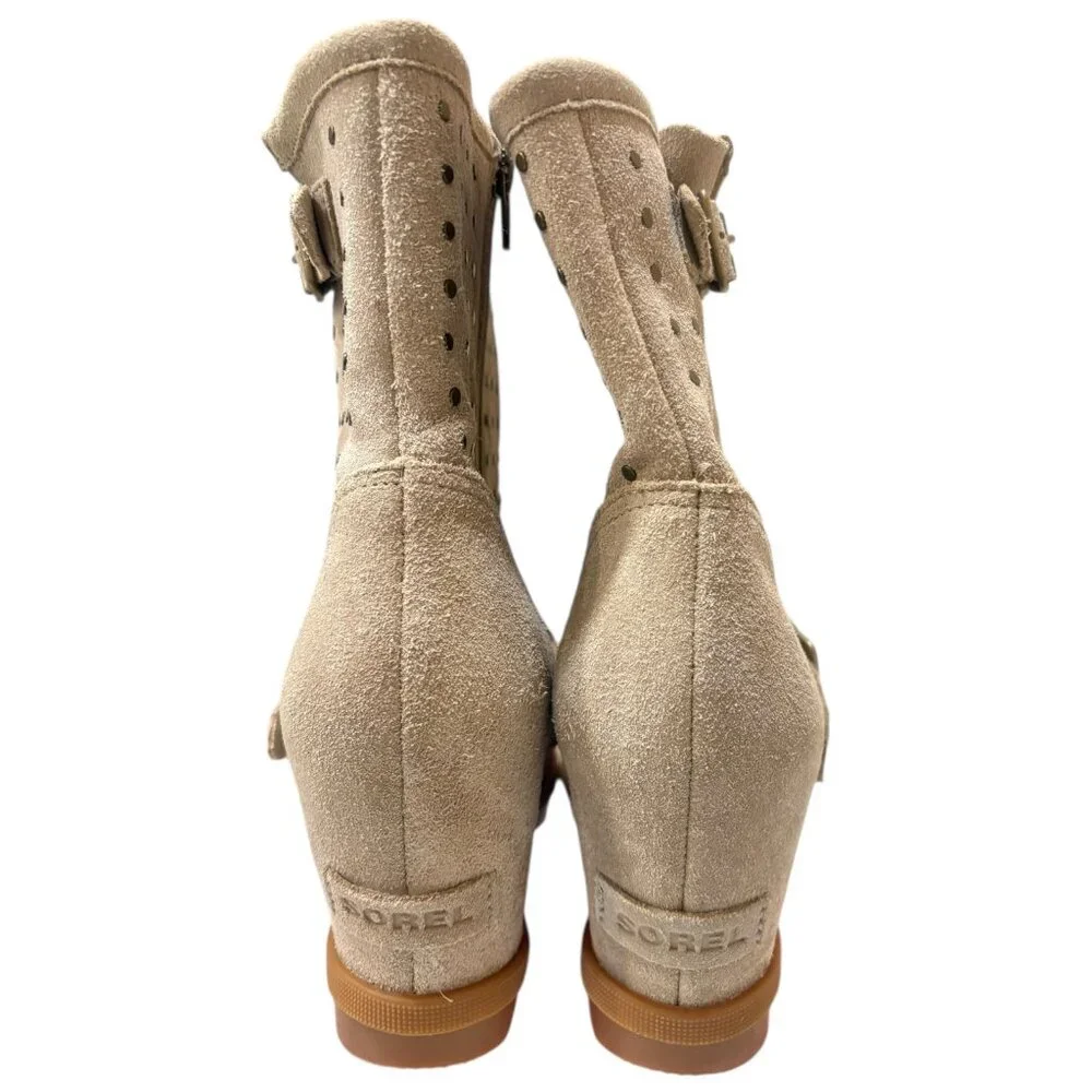 Sorel wedge boot