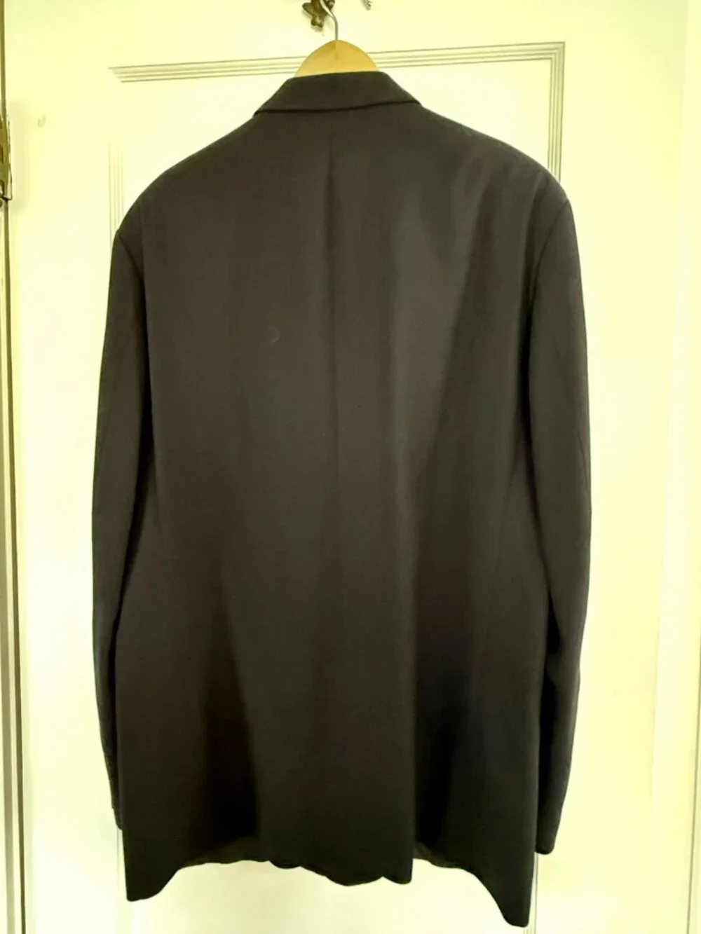 Hugo Boss 100% virgin