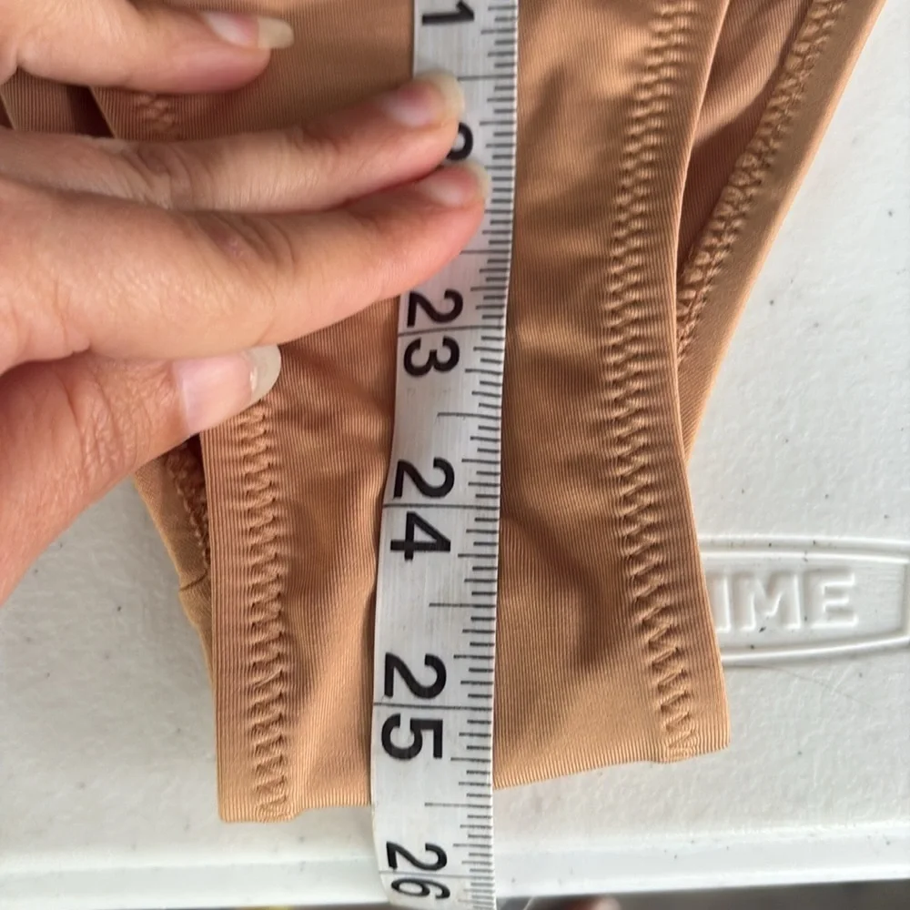 SKIMS nwt swim