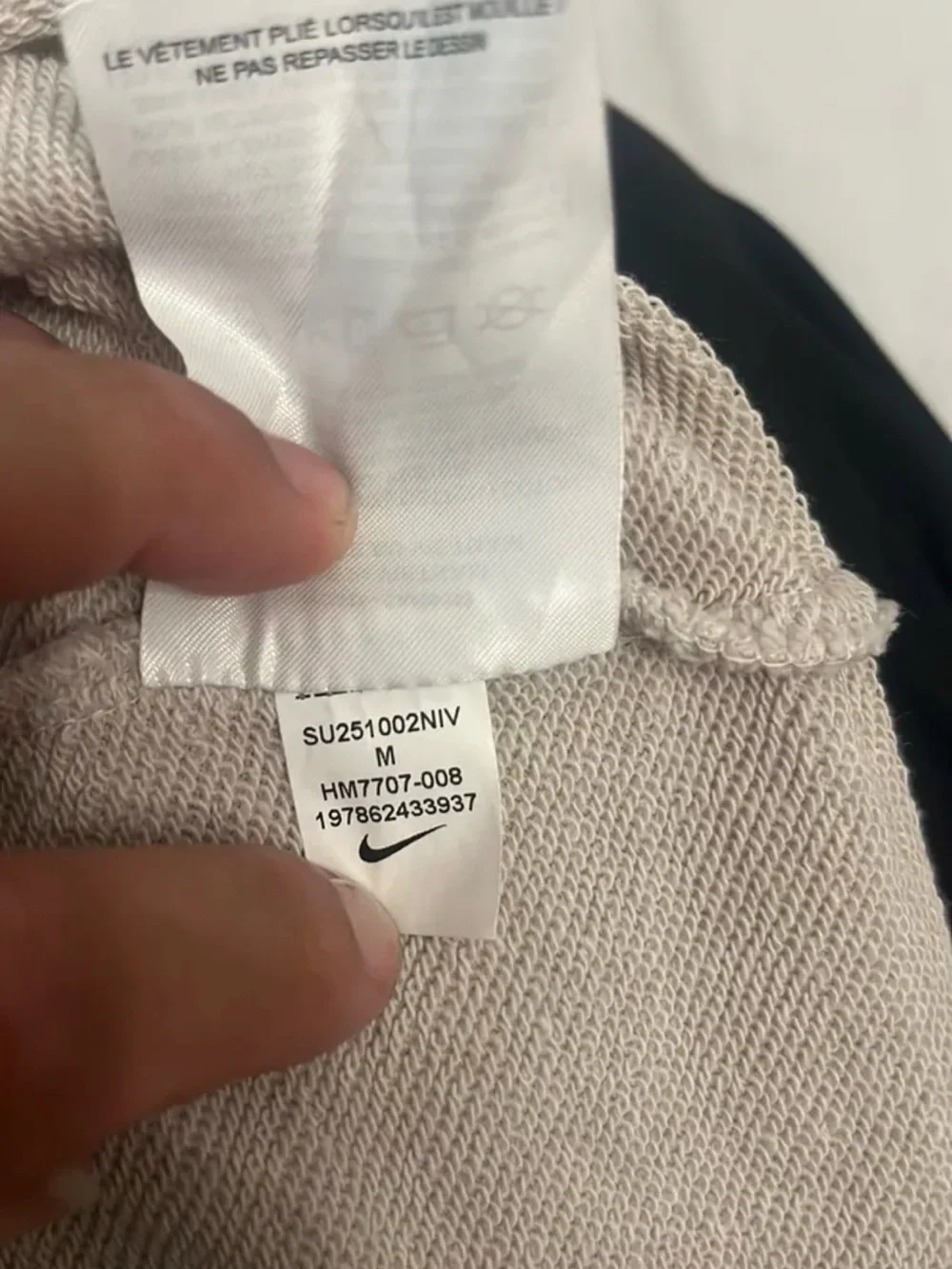 Nike Oversized Cropped Pullover Hoodie in Light Beige
