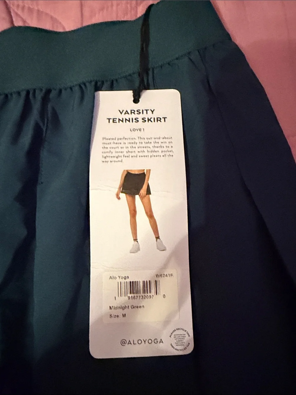 ALO Yoga pleated skater