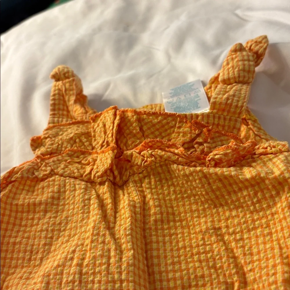N/A adorable orange