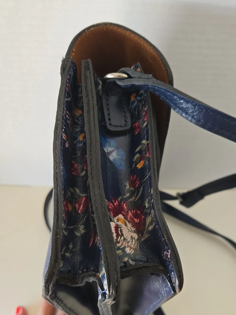 Patricia Nash hands floral