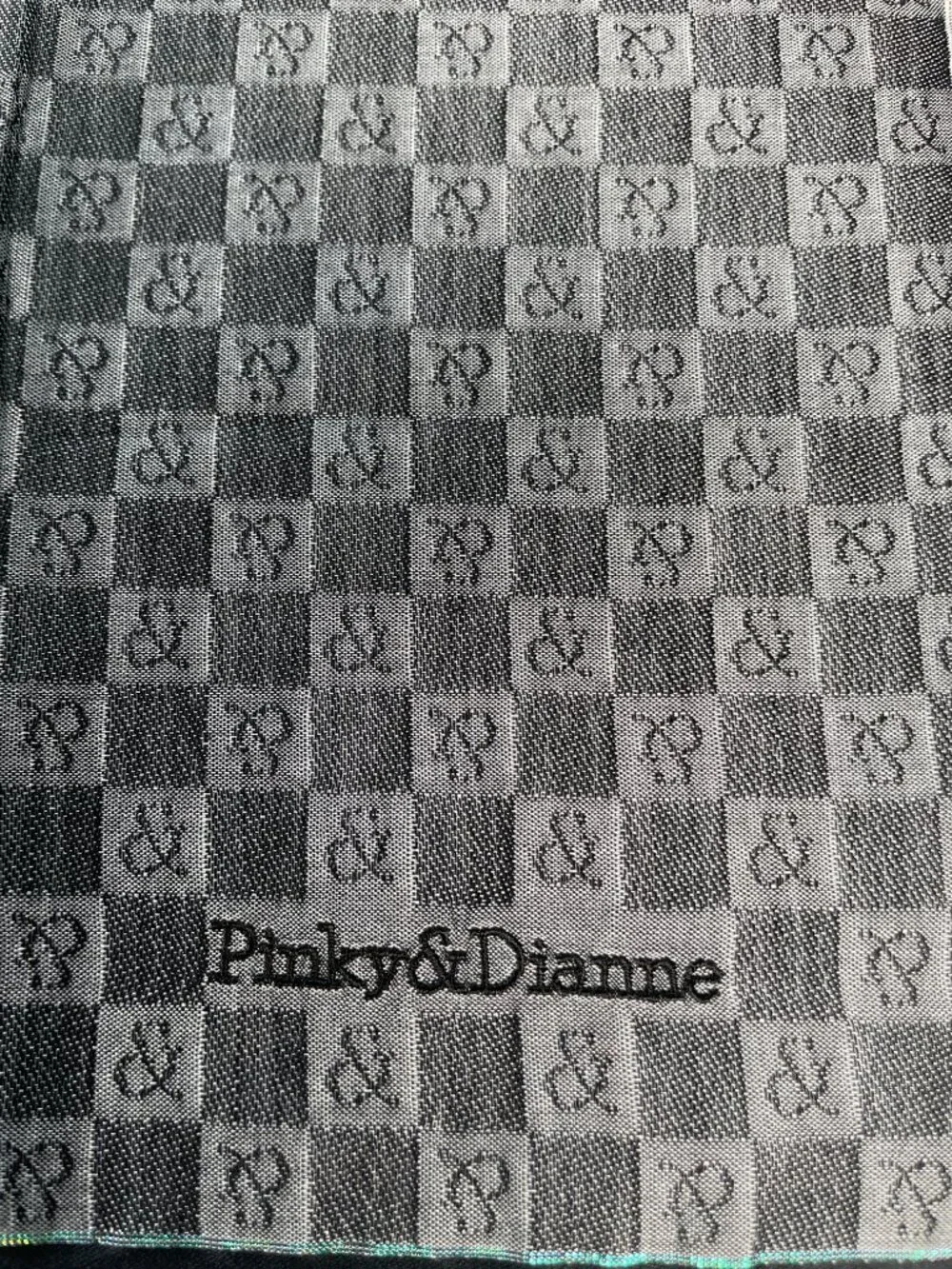 Pinky & Dianne vintage pinky