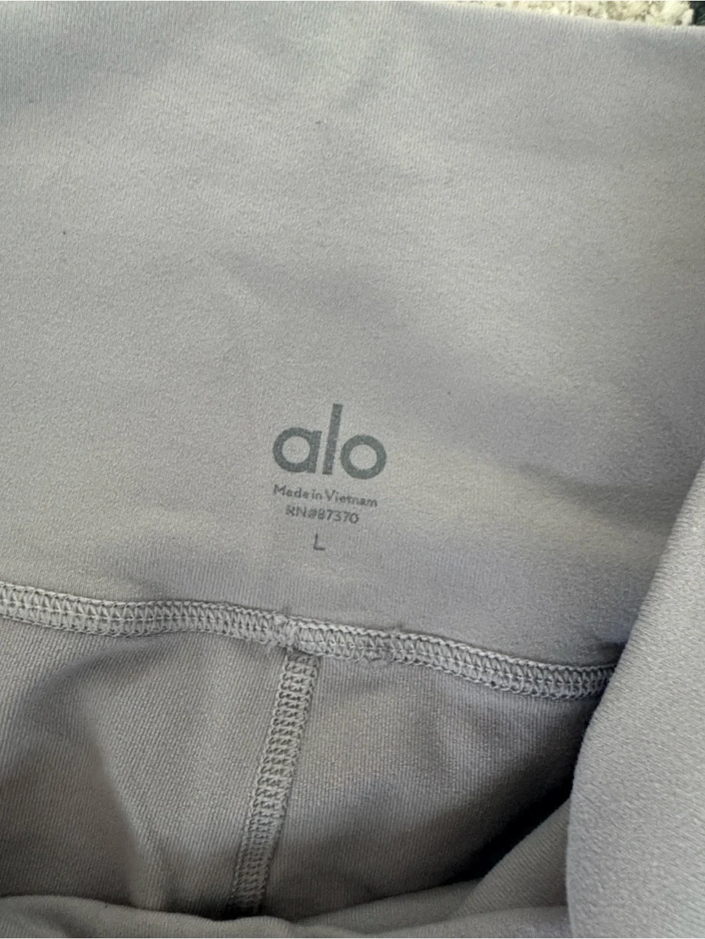 ALO Yoga like new