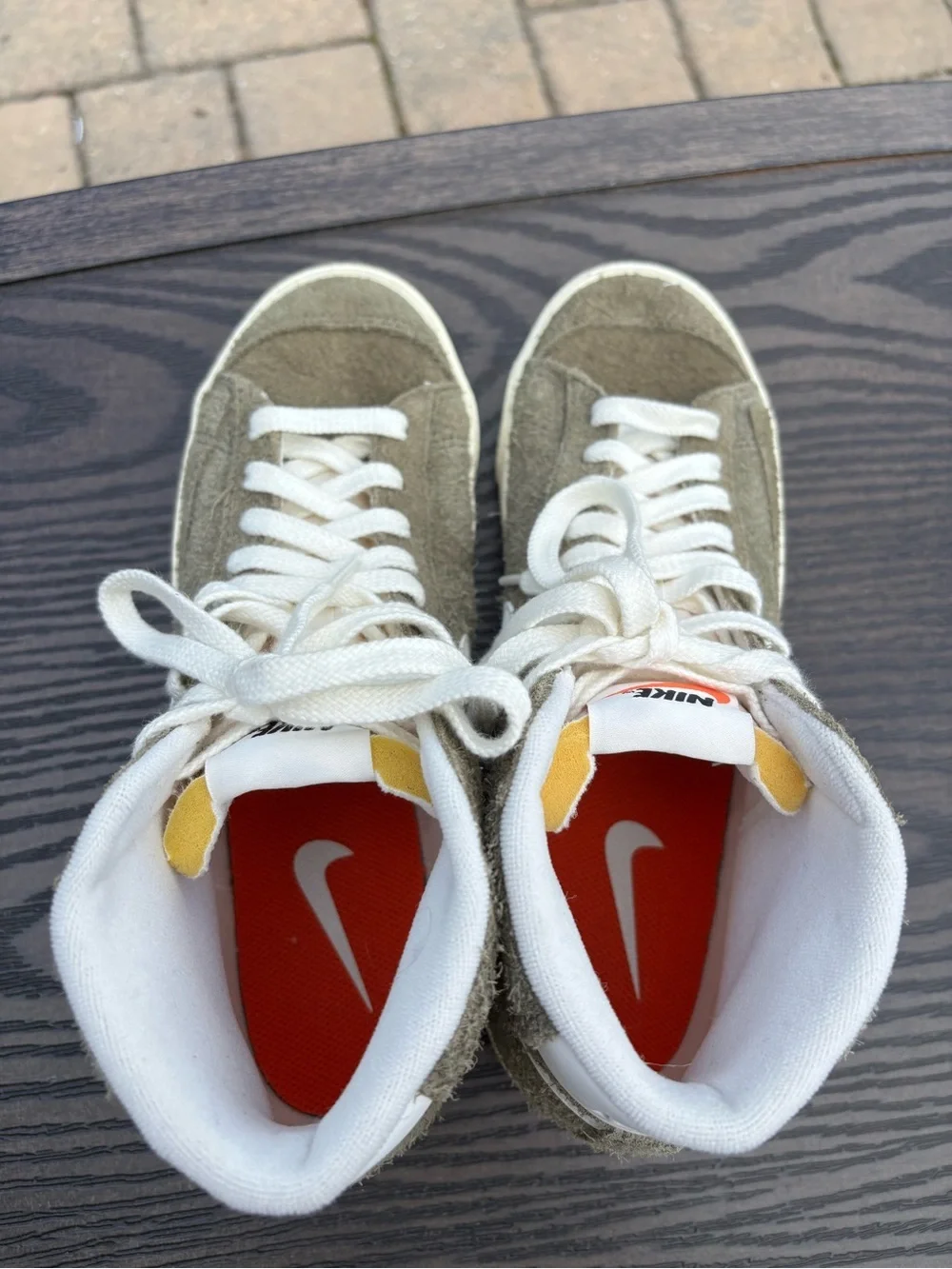 Nike Blazer Mid '77 Vintage olive suede high-top sneakers sz 8