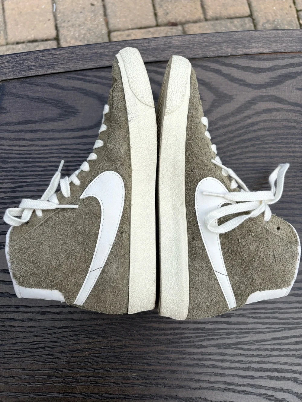 Nike Blazer Mid '77 Vintage olive suede high-top sneakers sz 8