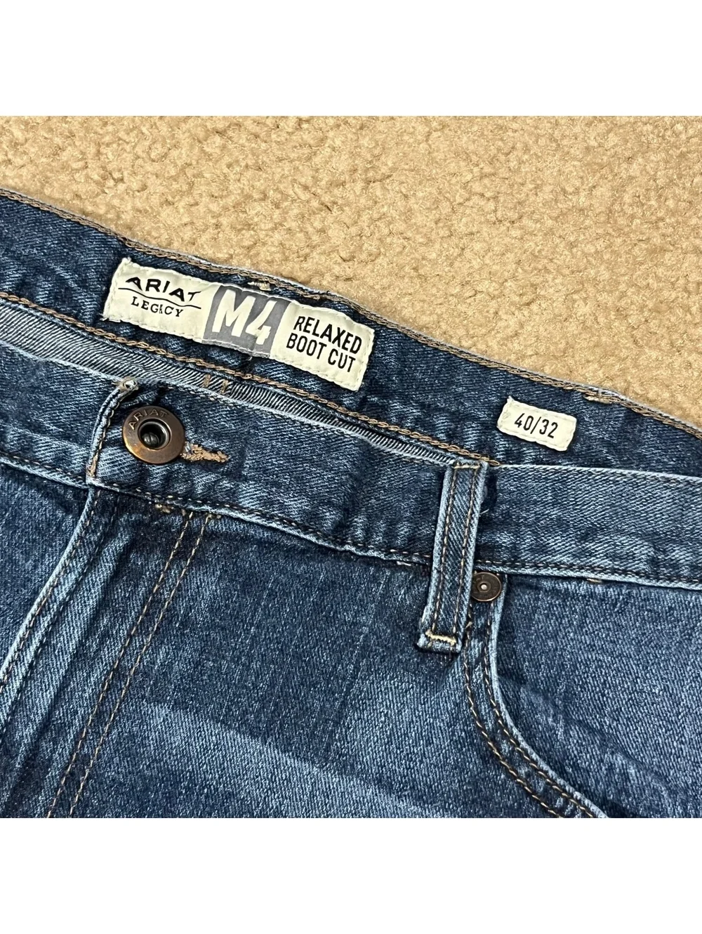 Ariat Legacy M4 Relaxed Boot Cut Jeans Size 40x32